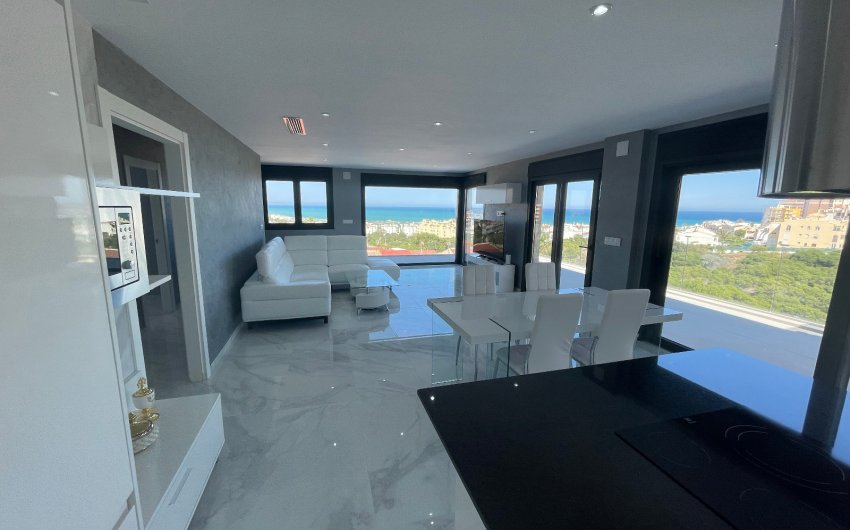 Herverkoop - Villa -
La Mata - Costa Blanca