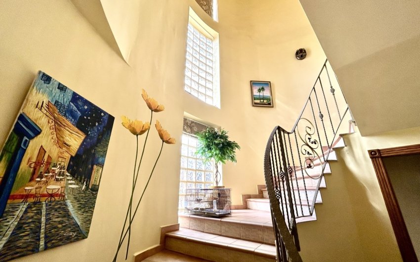 Herverkoop - Villa -
La Mata - Costa Blanca