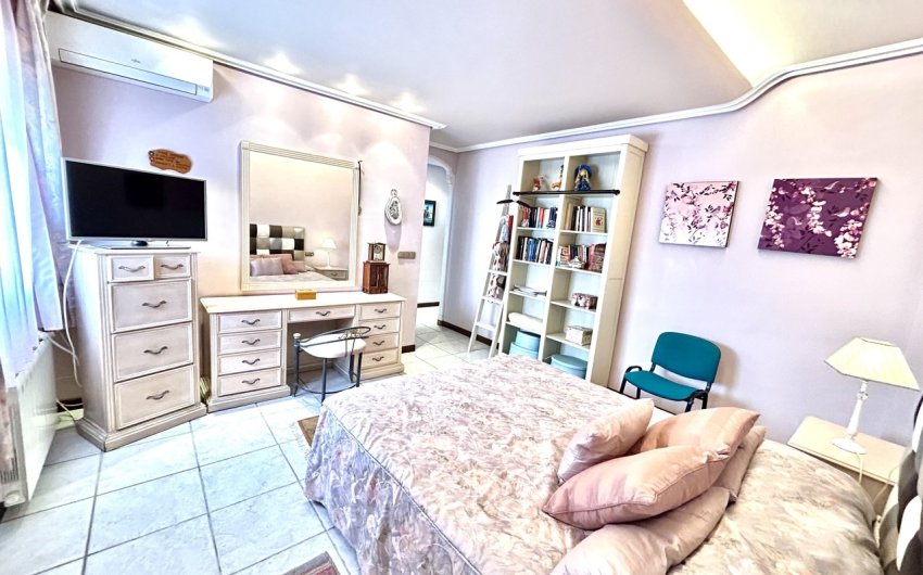 Herverkoop - Villa -
La Mata - Costa Blanca