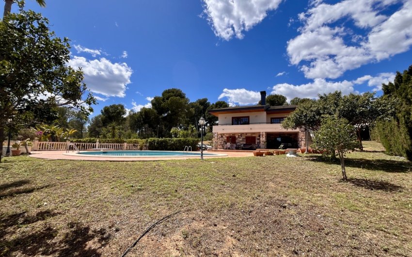 Herverkoop - Villa -
La Nucía - Costa Blanca