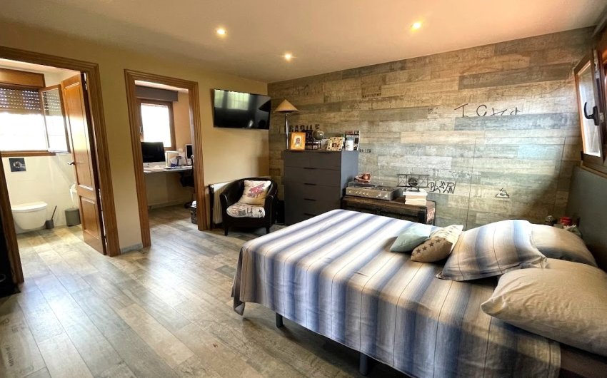 Herverkoop - Villa -
La Nucía