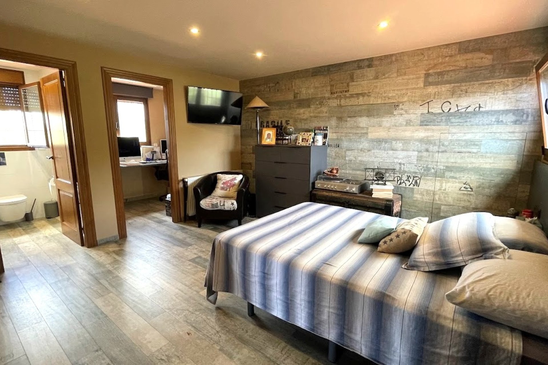 Herverkoop - Villa -
La Nucía