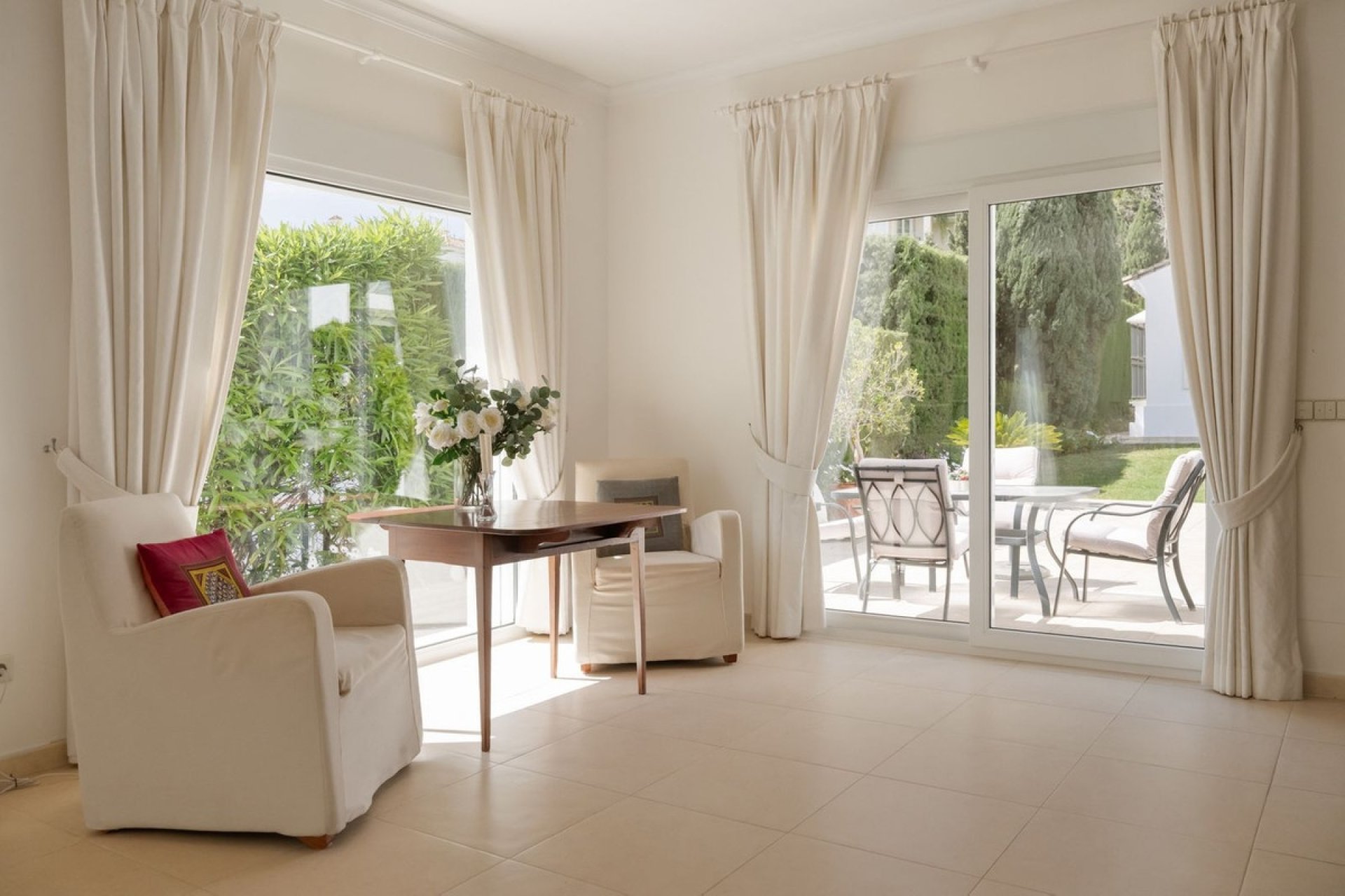 Herverkoop - Villa -
La Quinta - Inland