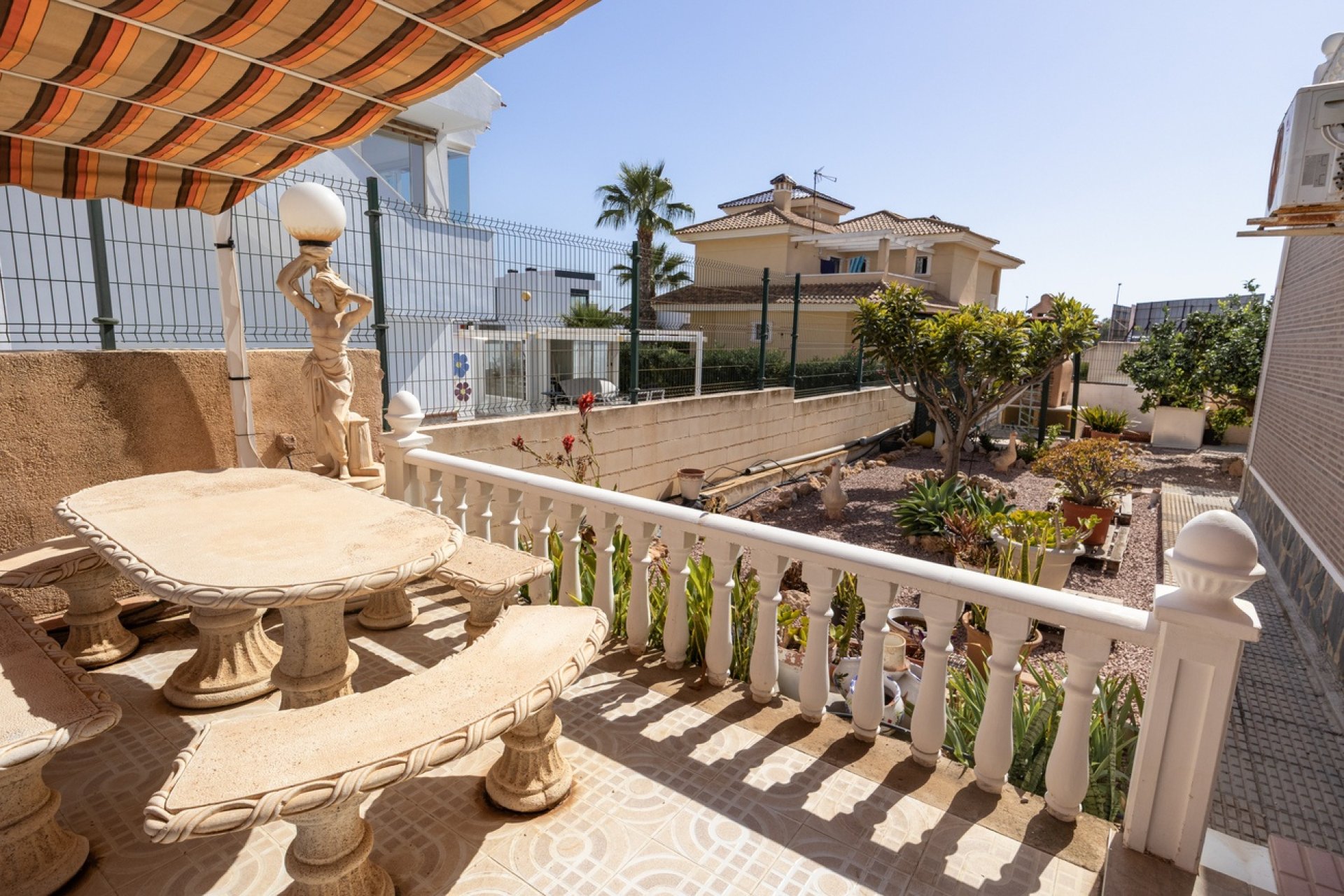 Herverkoop - Villa -
La Regia - Costa Blanca
