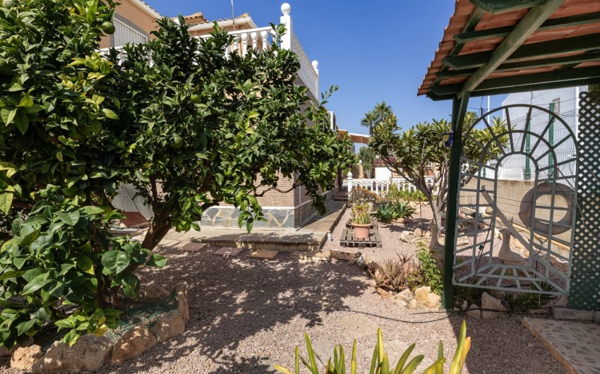 Herverkoop - Villa -
La Regia - Costa Blanca