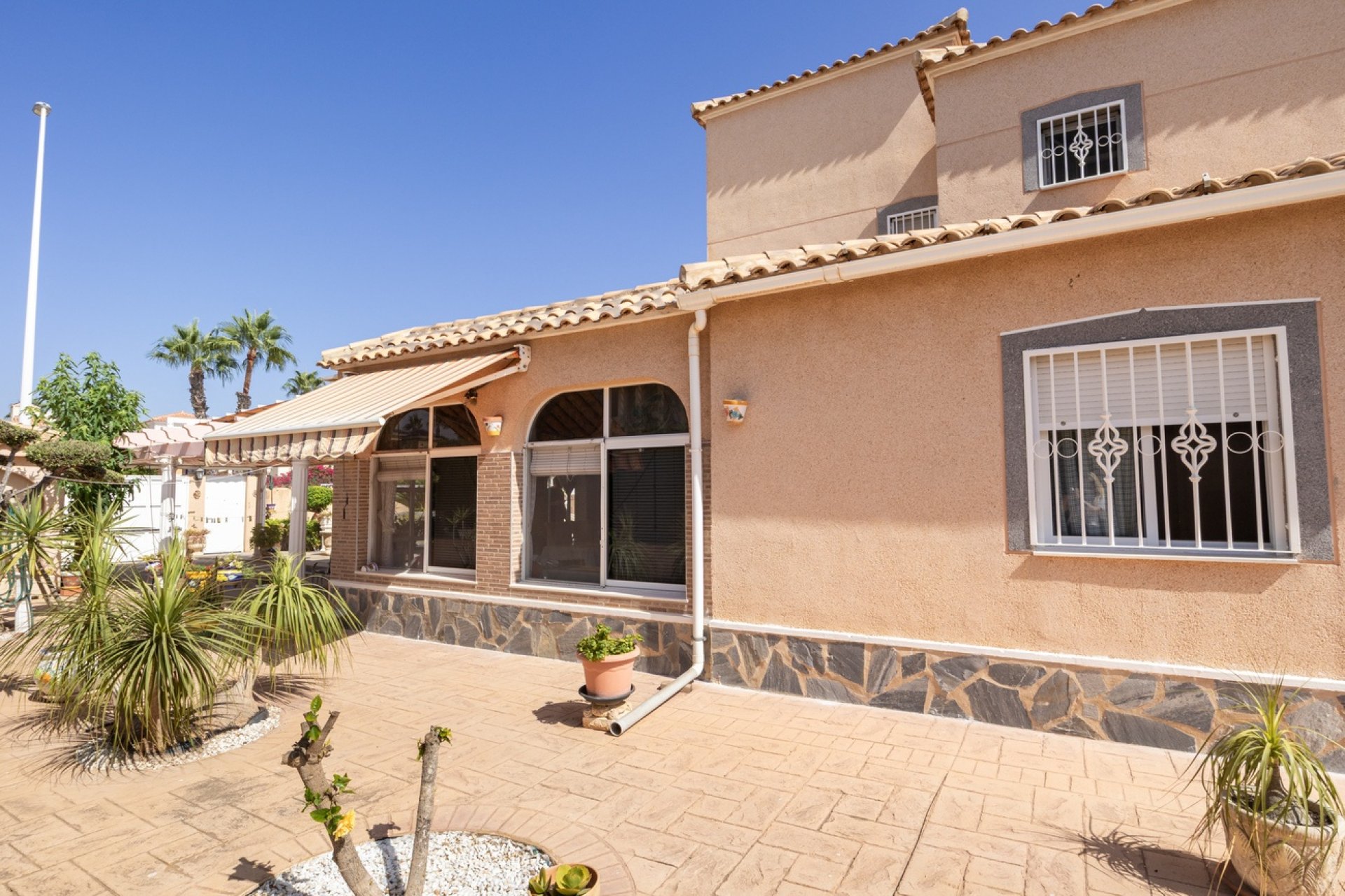 Herverkoop - Villa -
La Regia - Costa Blanca