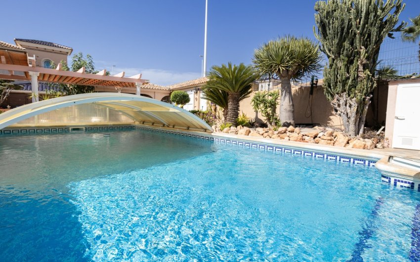 Herverkoop - Villa -
La Regia - Costa Blanca