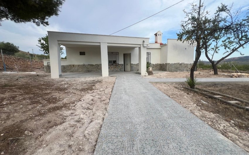 Herverkoop - Villa -
La Solana