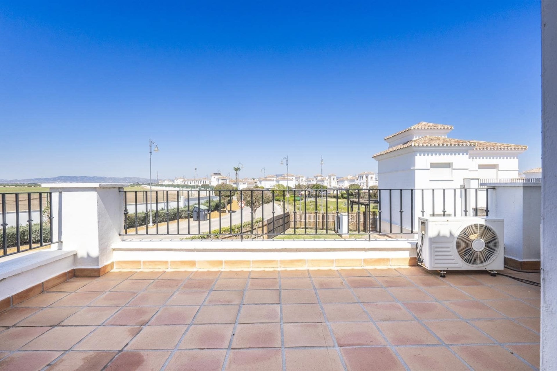 Herverkoop - Villa -
La Torre Golf Resort - Inland