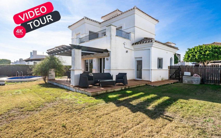 Herverkoop - Villa -
La Torre Golf Resort