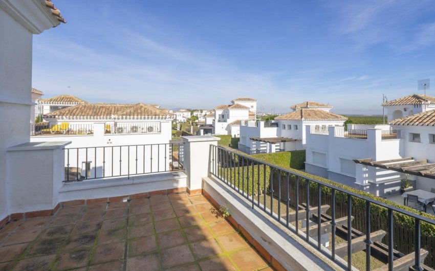 Herverkoop - Villa -
La Torre Golf Resort