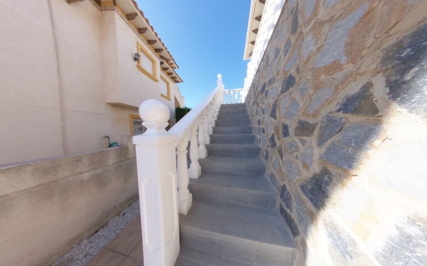 Herverkoop - Villa -
La Zenia - Costa Blanca