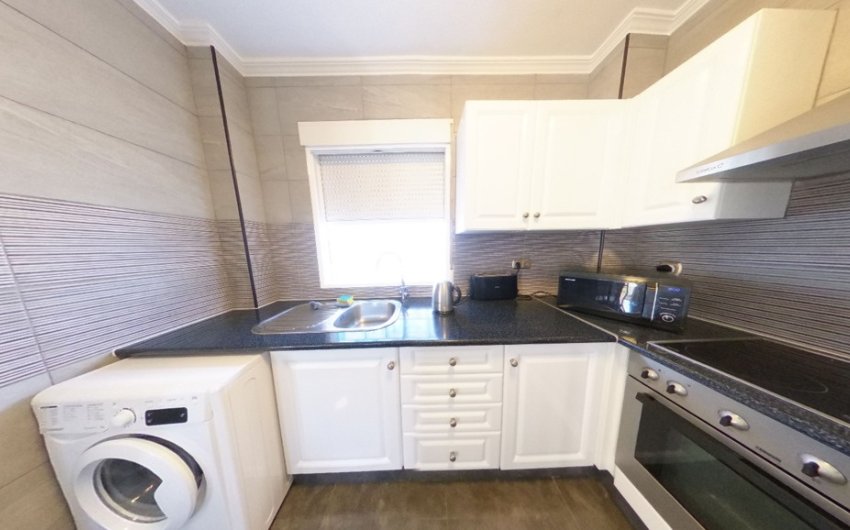 Herverkoop - Villa -
La Zenia - Costa Blanca
