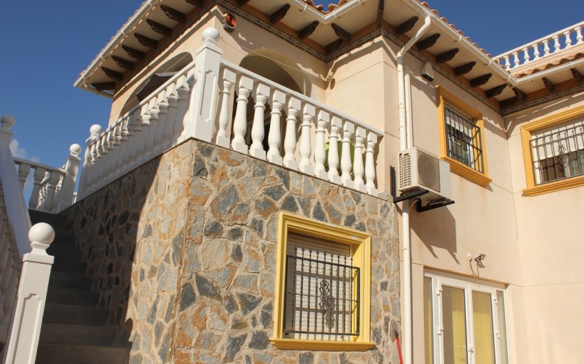 Herverkoop - Villa -
La Zenia - Costa Blanca