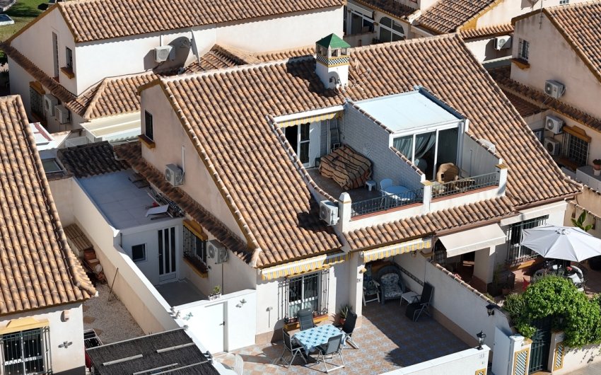 Herverkoop - Villa -
La Zenia - Costa Blanca