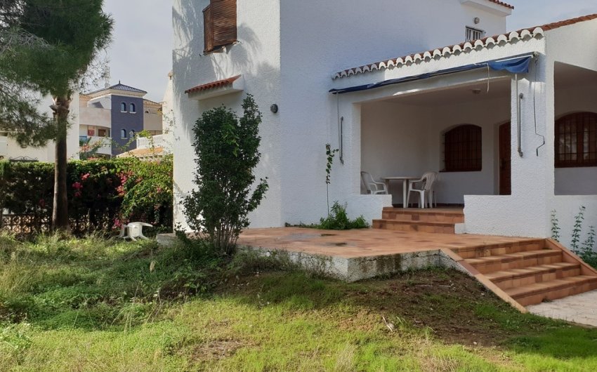 Herverkoop - Villa -
La Zenia - Costa Blanca