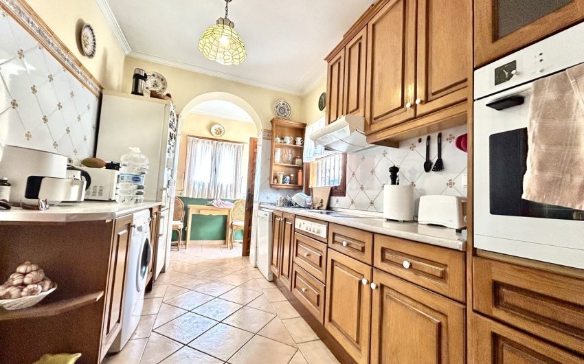 Herverkoop - Villa -
La Zenia - Costa Blanca