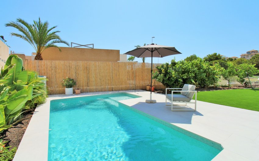 Herverkoop - Villa -
La Zenia