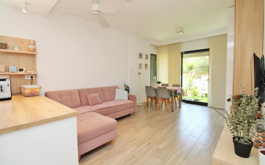 Herverkoop - Villa -
La Zenia