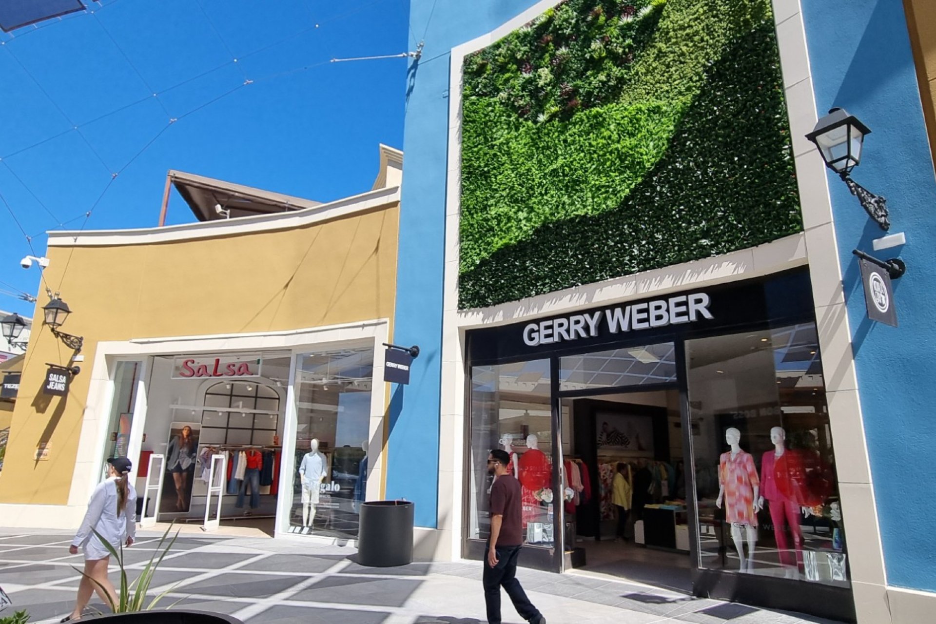 Herverkoop - Villa -
La Zenia