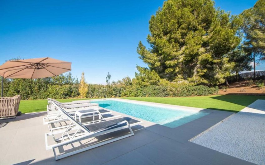 Herverkoop - Villa -
Las Colinas Golf - Costa Blanca