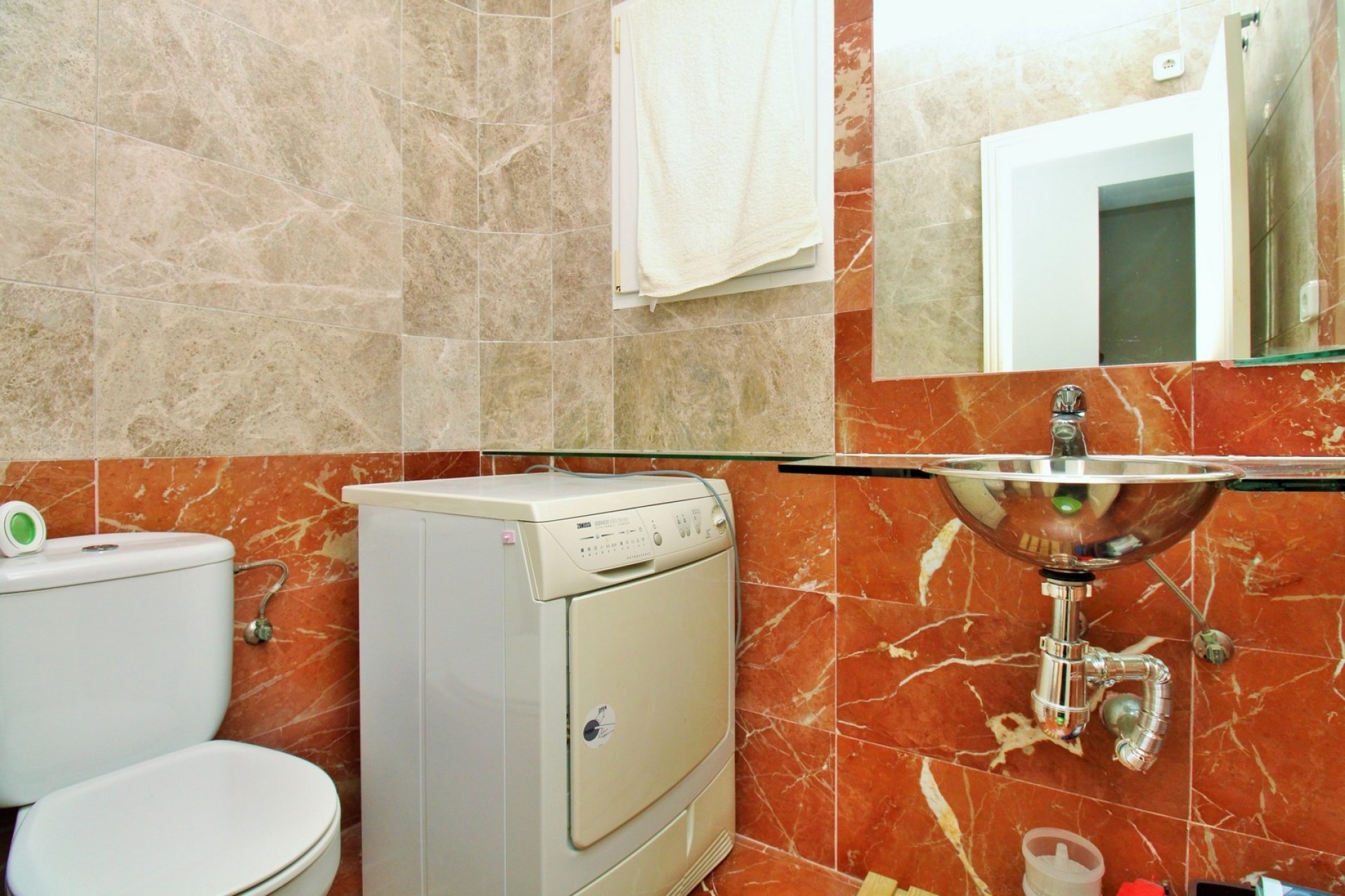 Herverkoop - Villa -
Las Ramblas