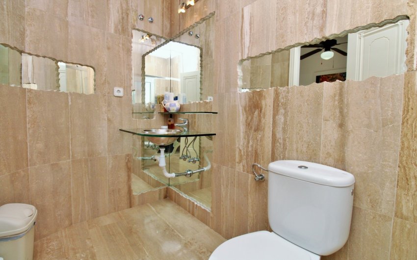 Herverkoop - Villa -
Las Ramblas