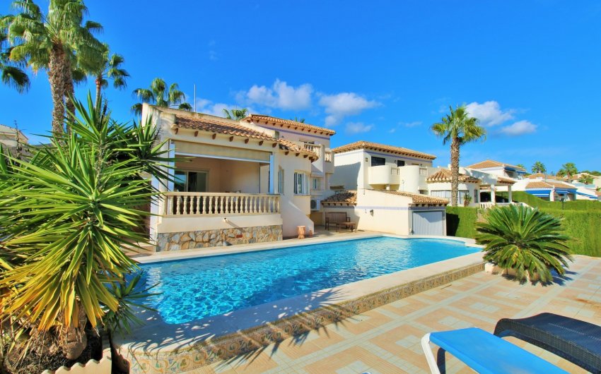 Herverkoop - Villa -
Las Ramblas