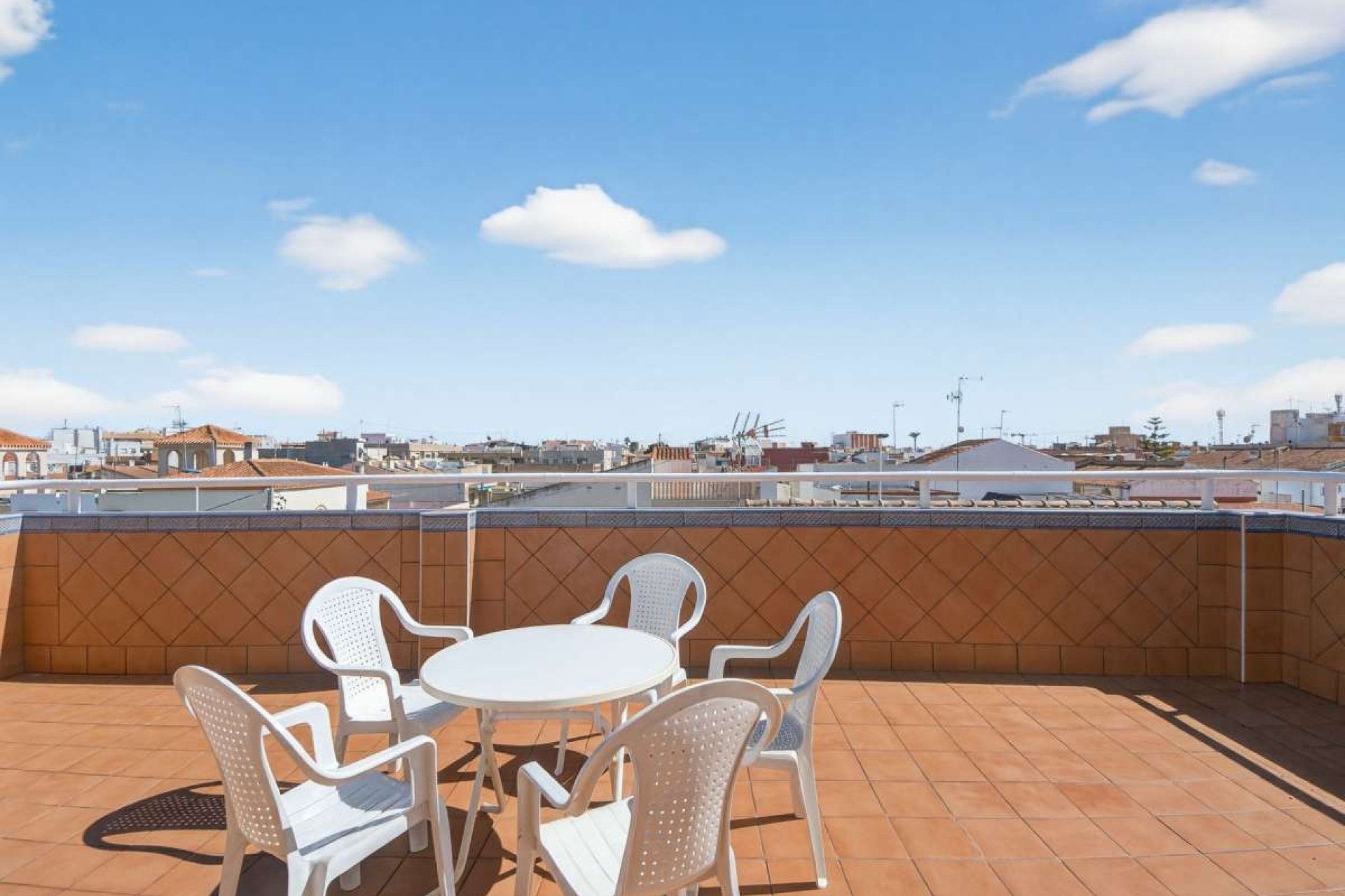 Herverkoop - Villa -
Lo Pagan - Costa Calida