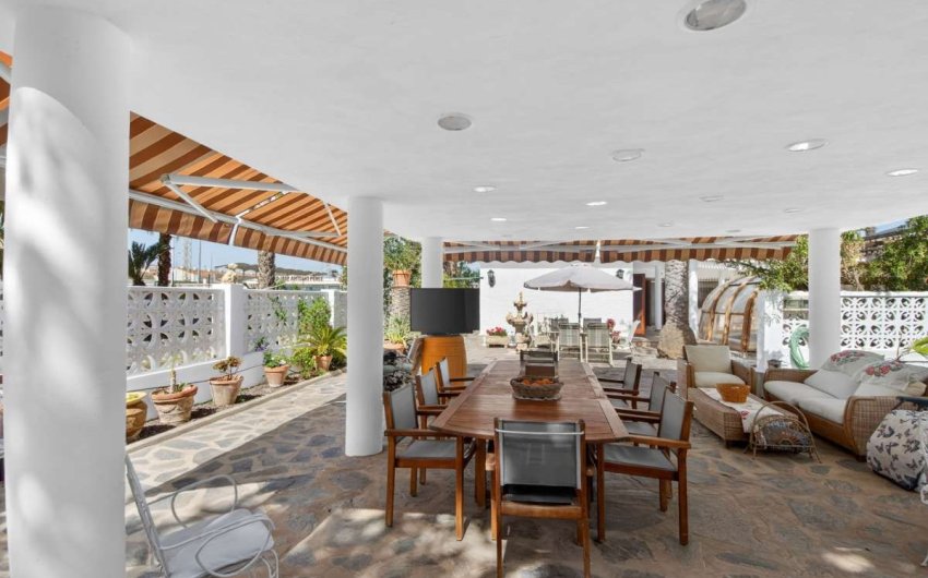 Herverkoop - Villa -
Lo Pagan - Costa Calida