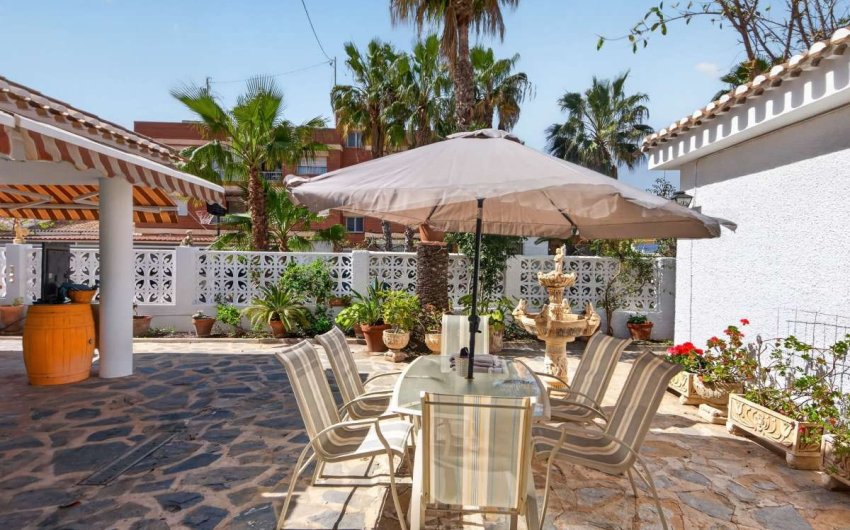 Herverkoop - Villa -
Lo Pagan - Costa Calida