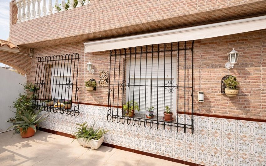 Herverkoop - Villa -
Lo Pagan - La Puntica