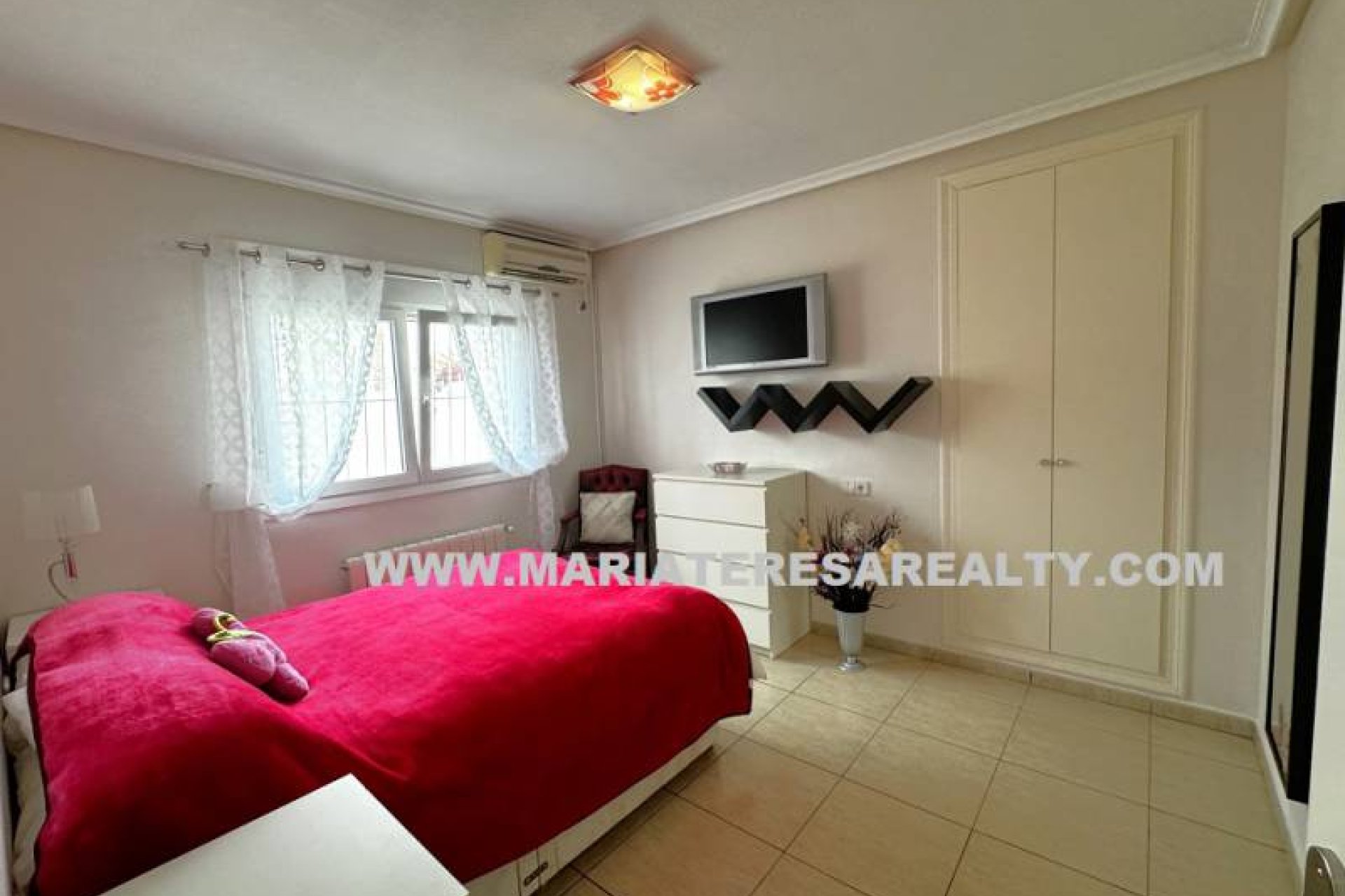 Herverkoop - Villa -
Lo Santiago - Gea y Trujols