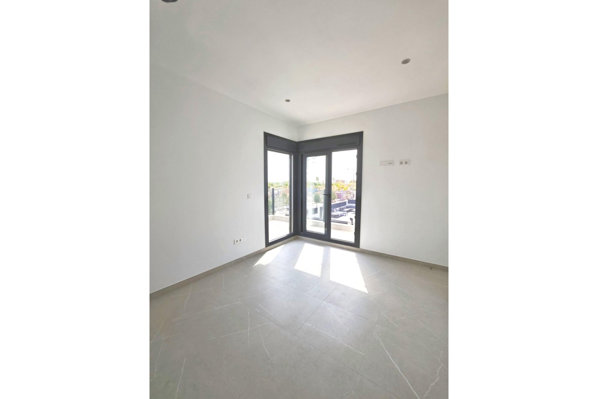 Herverkoop - Villa -
Los Alcazares - Dolores De Pacheco-santa Rosalía