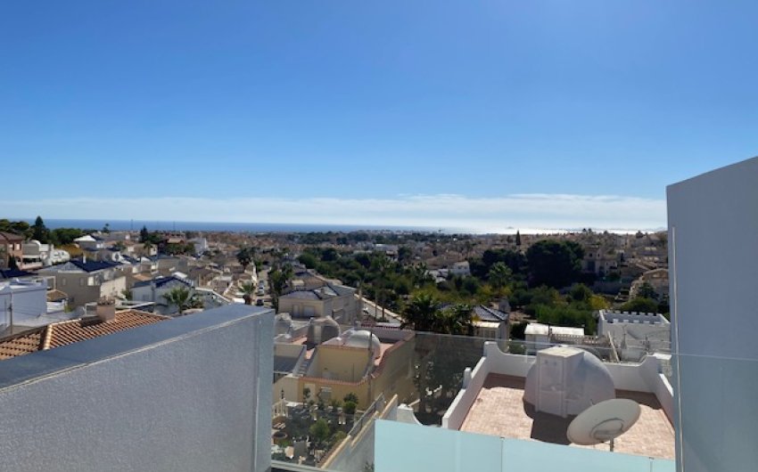 Herverkoop - Villa -
Los Balcones - Los Altos