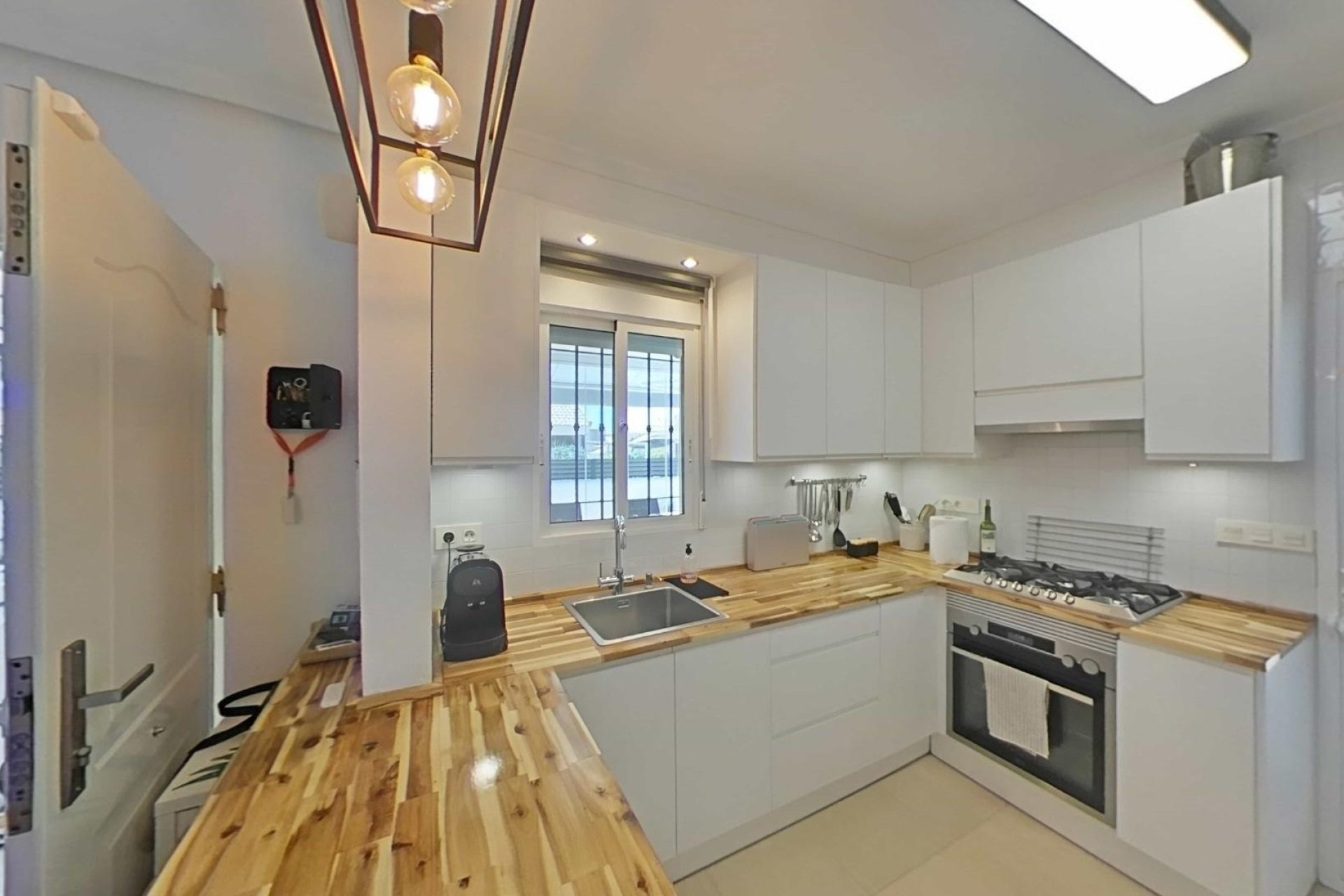 Herverkoop - Villa -
Los Montesinos - Costa blanca sur