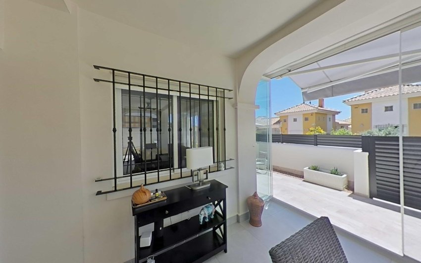 Herverkoop - Villa -
Los Montesinos - Costa blanca sur