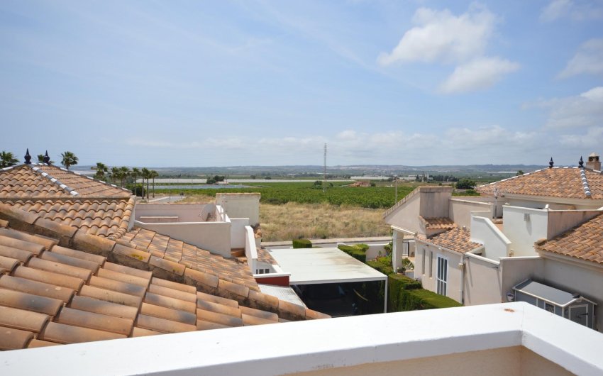 Herverkoop - Villa -
Los Montesinos - Costa blanca sur