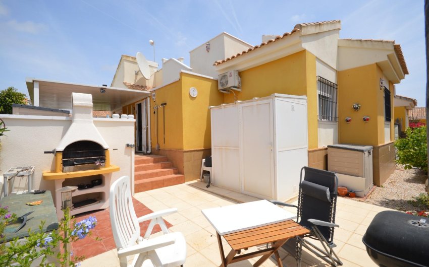 Herverkoop - Villa -
Los Montesinos - Costa blanca sur