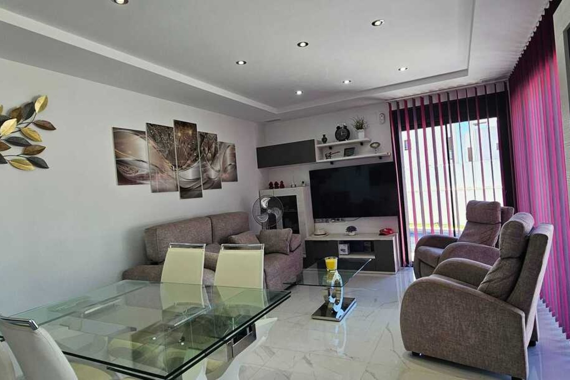 Herverkoop - Villa -
Los Montesinos - Costa Blanca