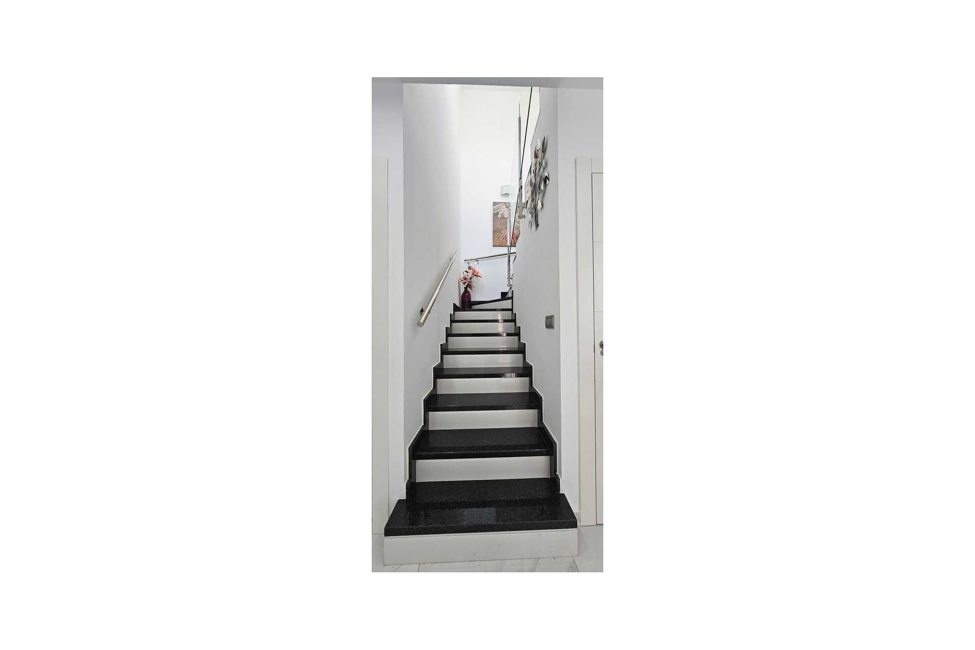 Herverkoop - Villa -
Los Montesinos - Costa Blanca