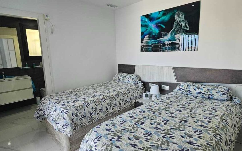 Herverkoop - Villa -
Los Montesinos - Costa Blanca