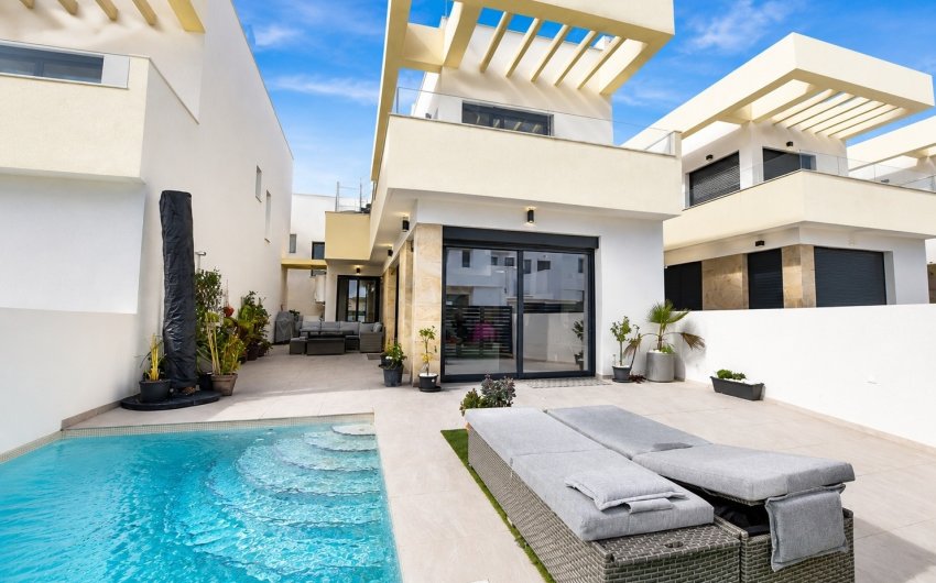 Herverkoop - Villa -
Los Montesinos - Costa Blanca