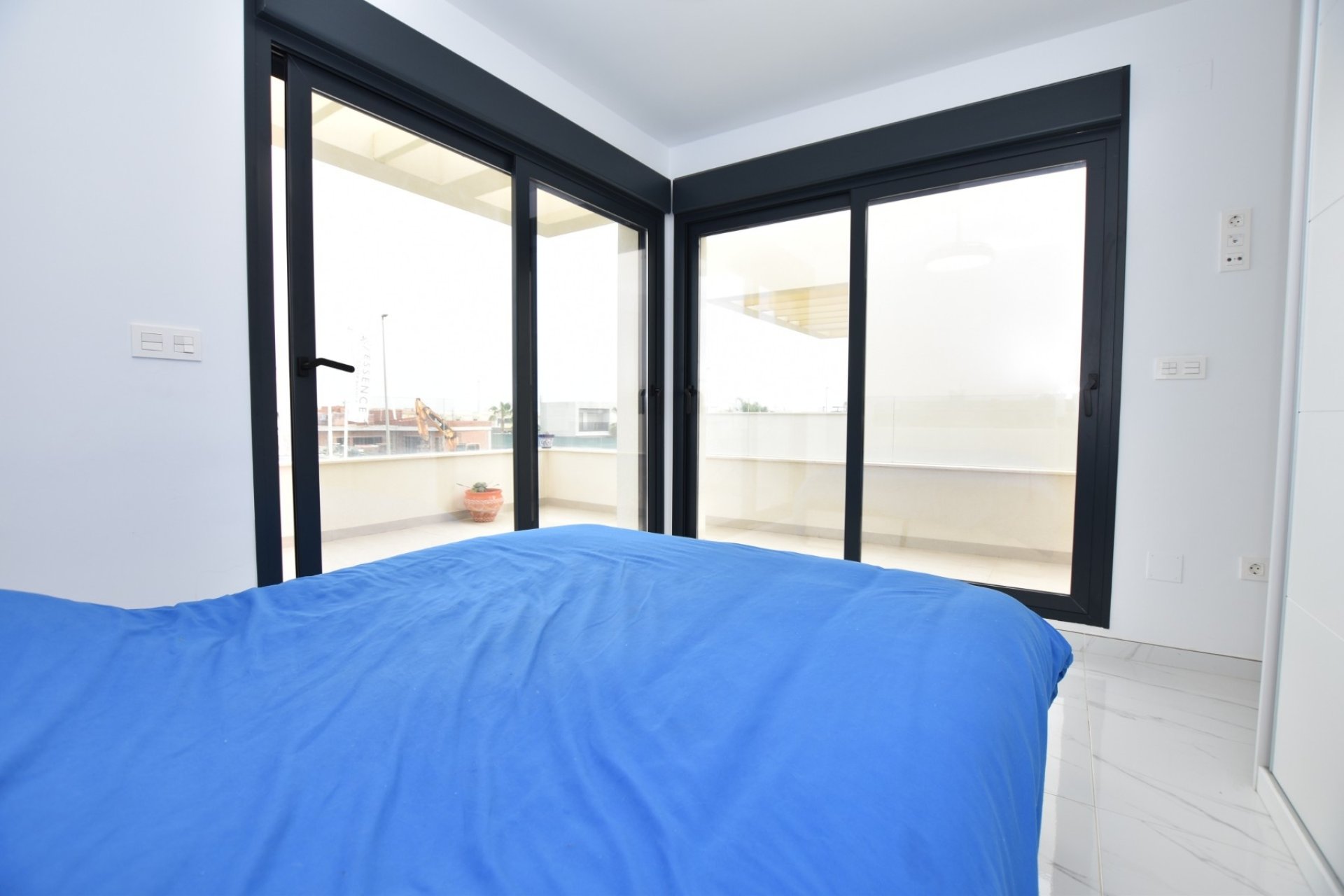 Herverkoop - Villa -
Los Montesinos - Costa Blanca