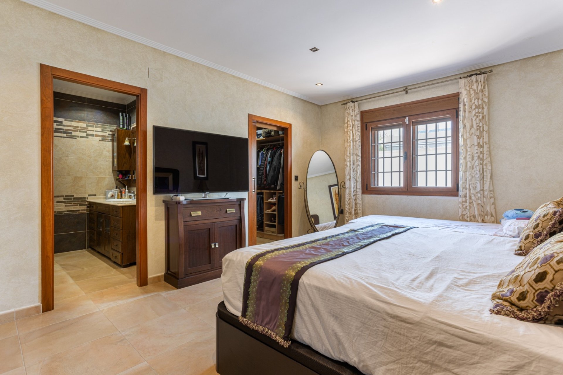 Herverkoop - Villa -
Los Montesinos - La Herrada