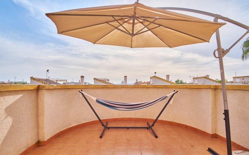 Herverkoop - Villa -
Los Montesinos - La Herrada