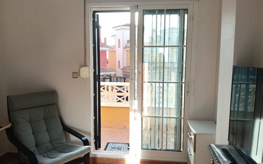 Herverkoop - Villa -
Los Montesinos - La Herrada