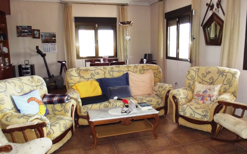 Herverkoop - Villa -
Los Montesinos - La Herrada