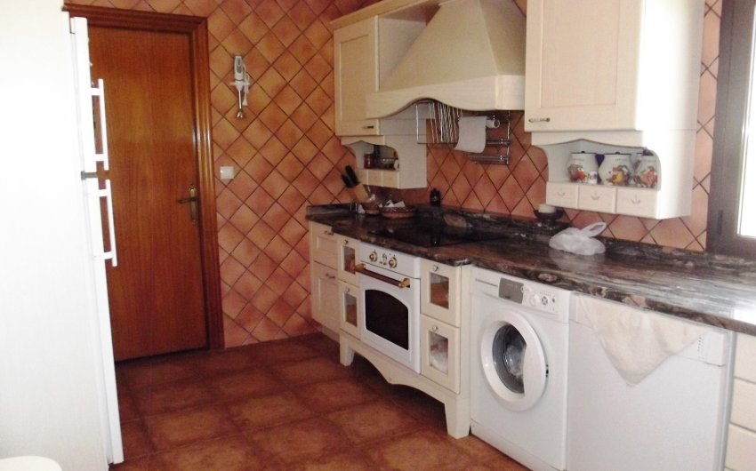 Herverkoop - Villa -
Los Montesinos - La Herrada