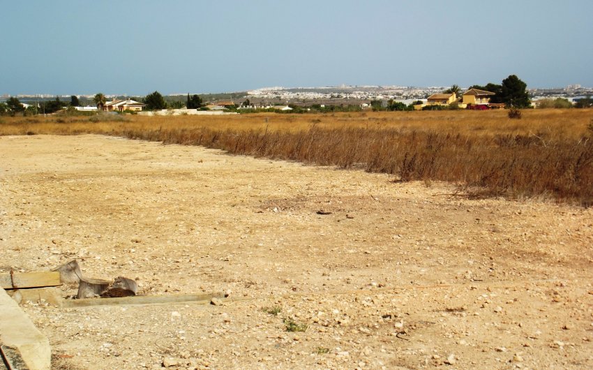 Herverkoop - Villa -
Los Montesinos - La Herrada